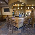 Ξενοδοχείο & Restaurant Downings