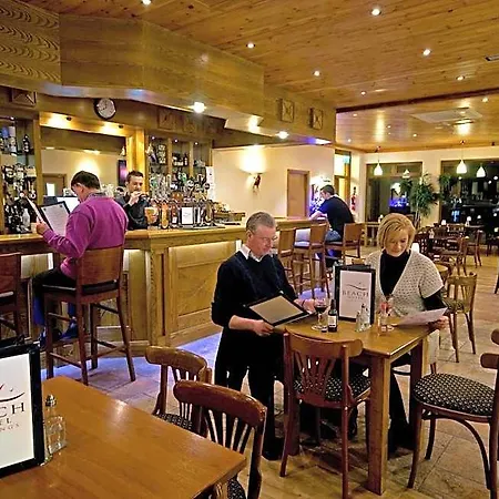& Restaurant 3* Downings