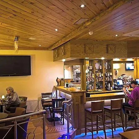 & Restaurant Hotel Downings