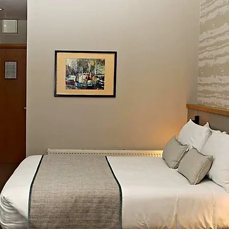 Hotel & Restaurant Downings