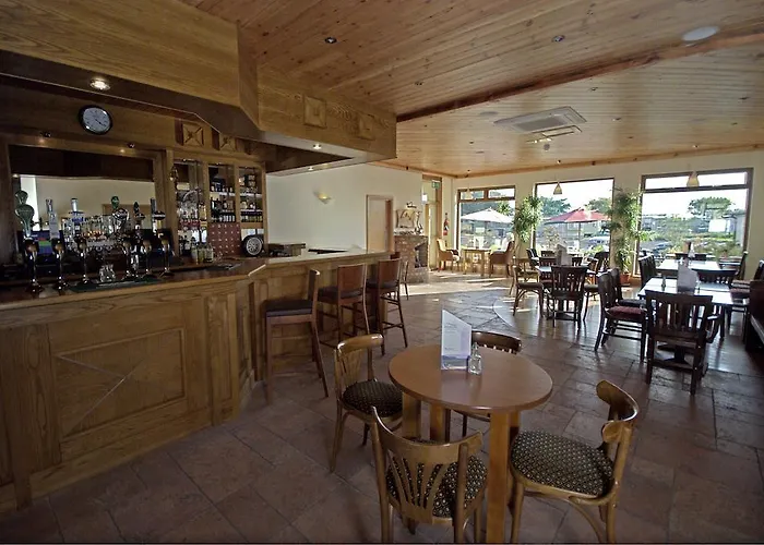 ホテル & Restaurant 3*