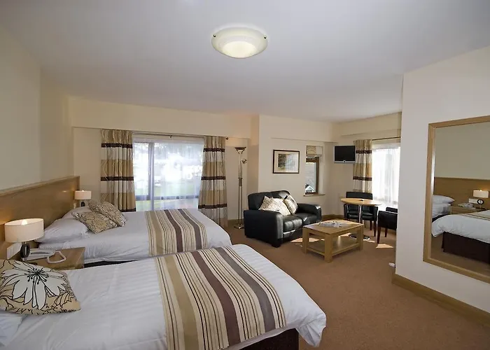 & Restaurant Hotel 3*